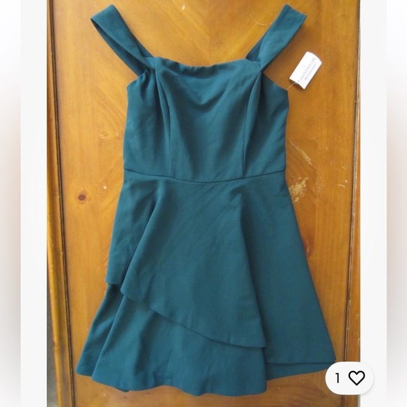 Windsor Dresses & Skirts - WINDSOR HUNTER GREEN RUFFLE Wrap Off The Shoulder DRESS XSMALL XS NEW A Line